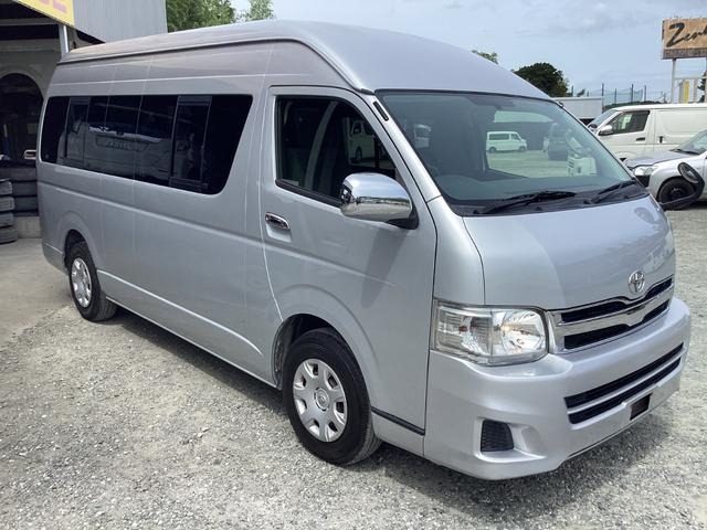 2012 Toyota Hiace