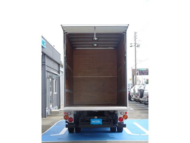 2006 Mitsubishi Fuso Canter photo 14