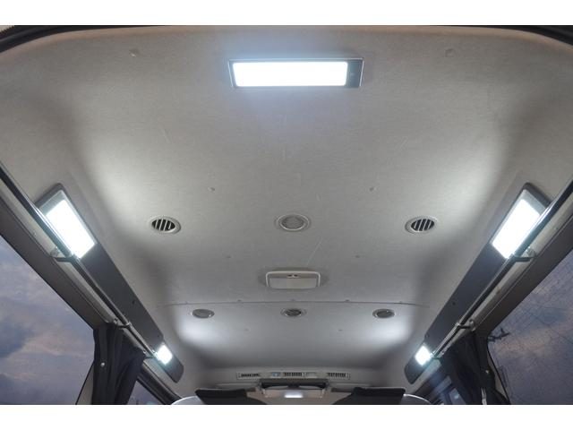 2017 Toyota Hiace photo 63