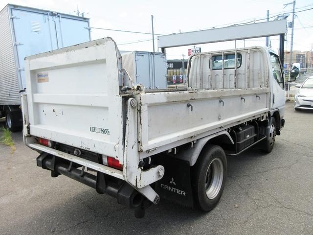 2000 Mitsubishi Fuso Canter photo 5