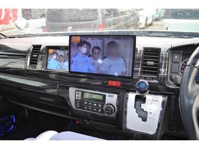 2017 Toyota Hiace photo 43