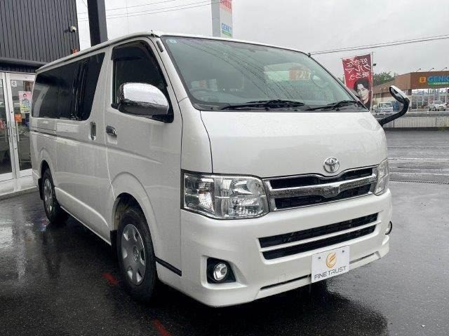 2012 Toyota Hiace