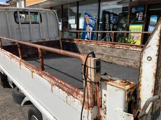 1995 Mitsubishi Fuso Canter photo 9