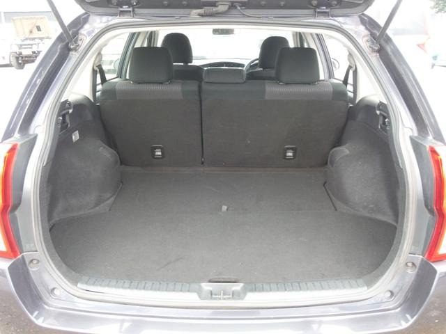 2013 Toyota Corolla Fielder photo 24