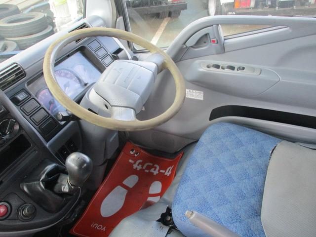 2006 Mitsubishi Fuso Canter 4 photo 36