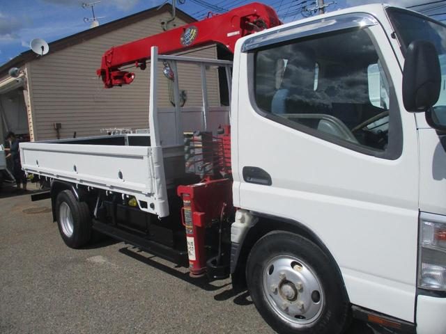 2006 Mitsubishi Fuso Canter 4 photo 2