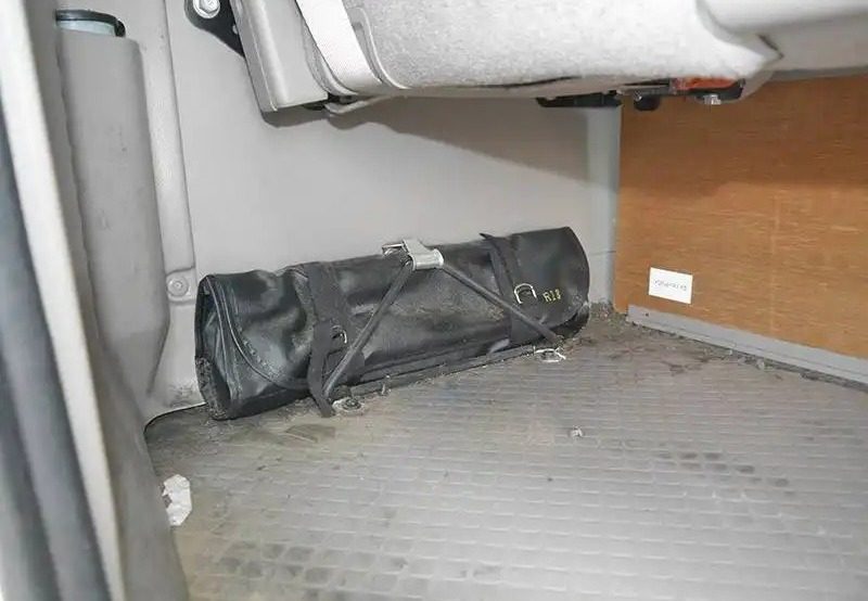 2015 Toyota Coaster photo 17