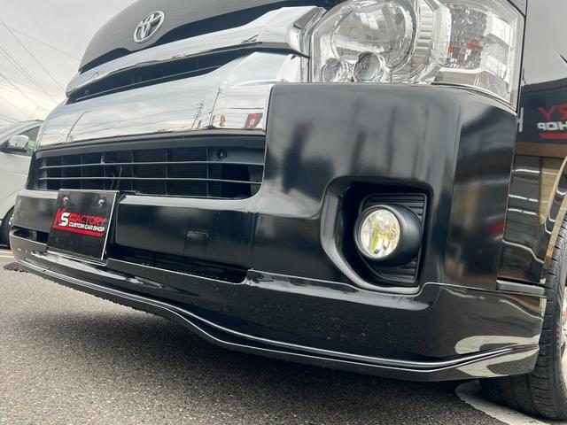 2017 Toyota Hiace photo 50