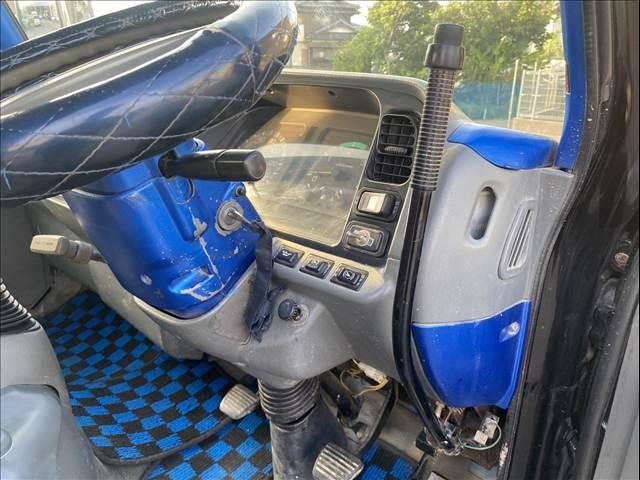 2000 Mitsubishi Fuso Canter Dump photo 11